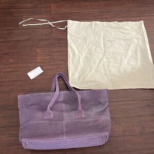 Marie Turnor Oversize purple bag